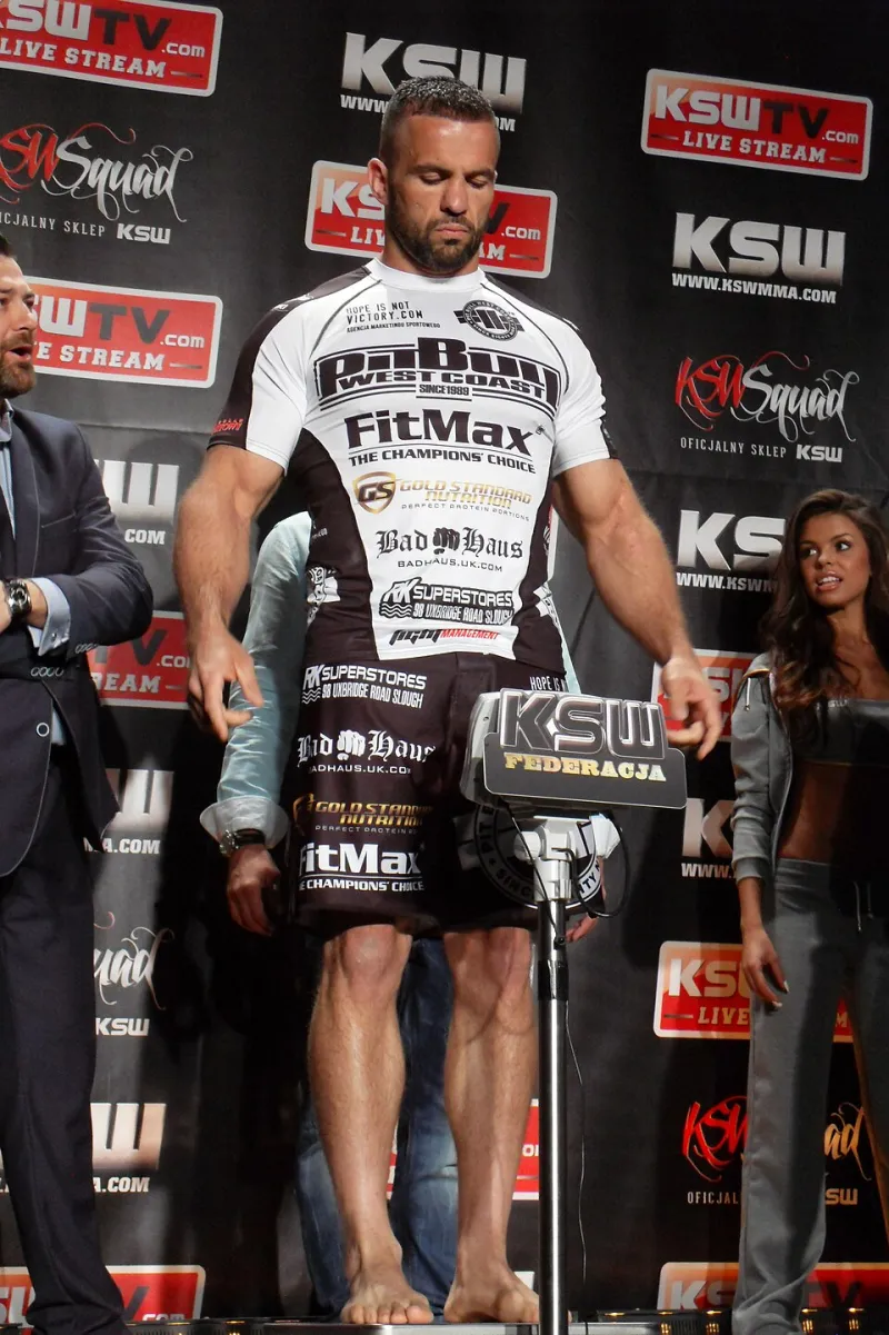 Lifting Smarter, Not Louder: How Enson Inoue's Strength Philosophy Quietly Predicted the Future of MMA Conditioning